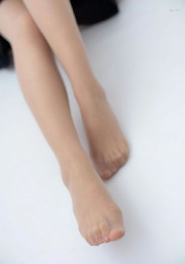 百兽战队_十万网红美女美酱