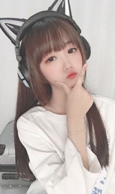 隔壁女孩在线观看_无广告免费播放高清电影